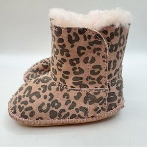 UGG pink leopard print Sherpa leather boots baby girl size 2/3